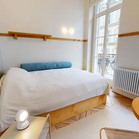 Apartment Joivy Premium Flats In The Heart Of The 9th Arr, Near Moulin Rouge